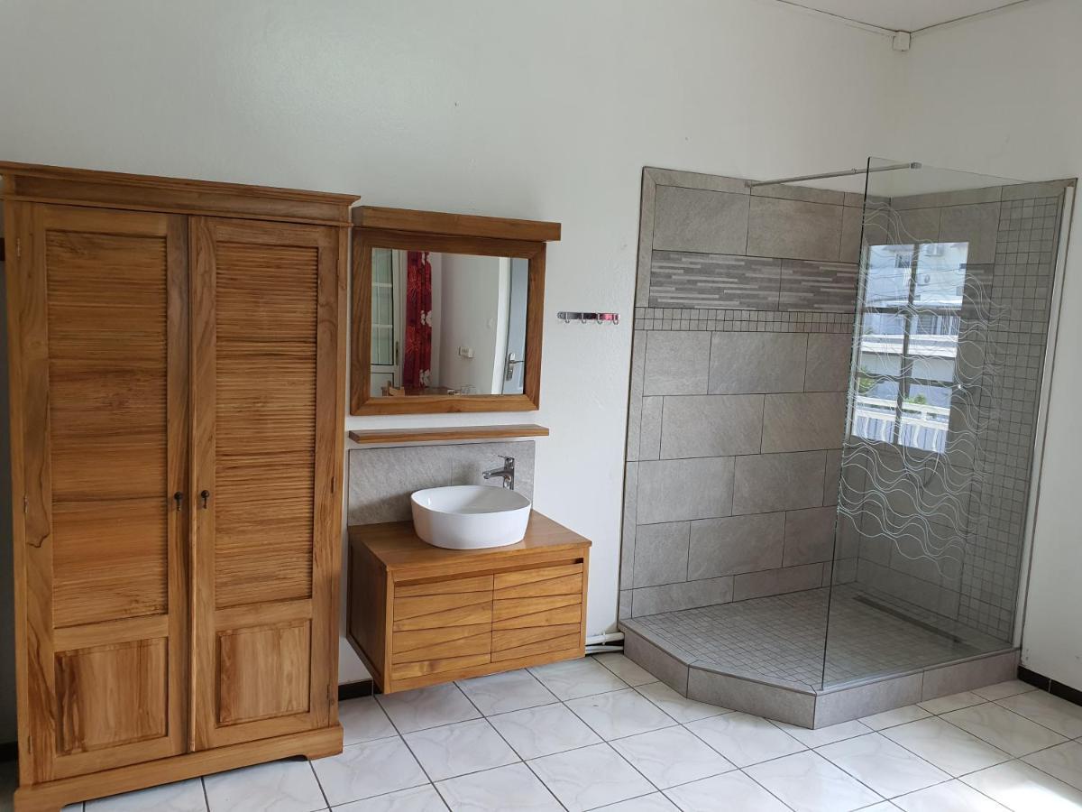 Hotel Chez Papa Daya 圣皮埃尔 外观 照片