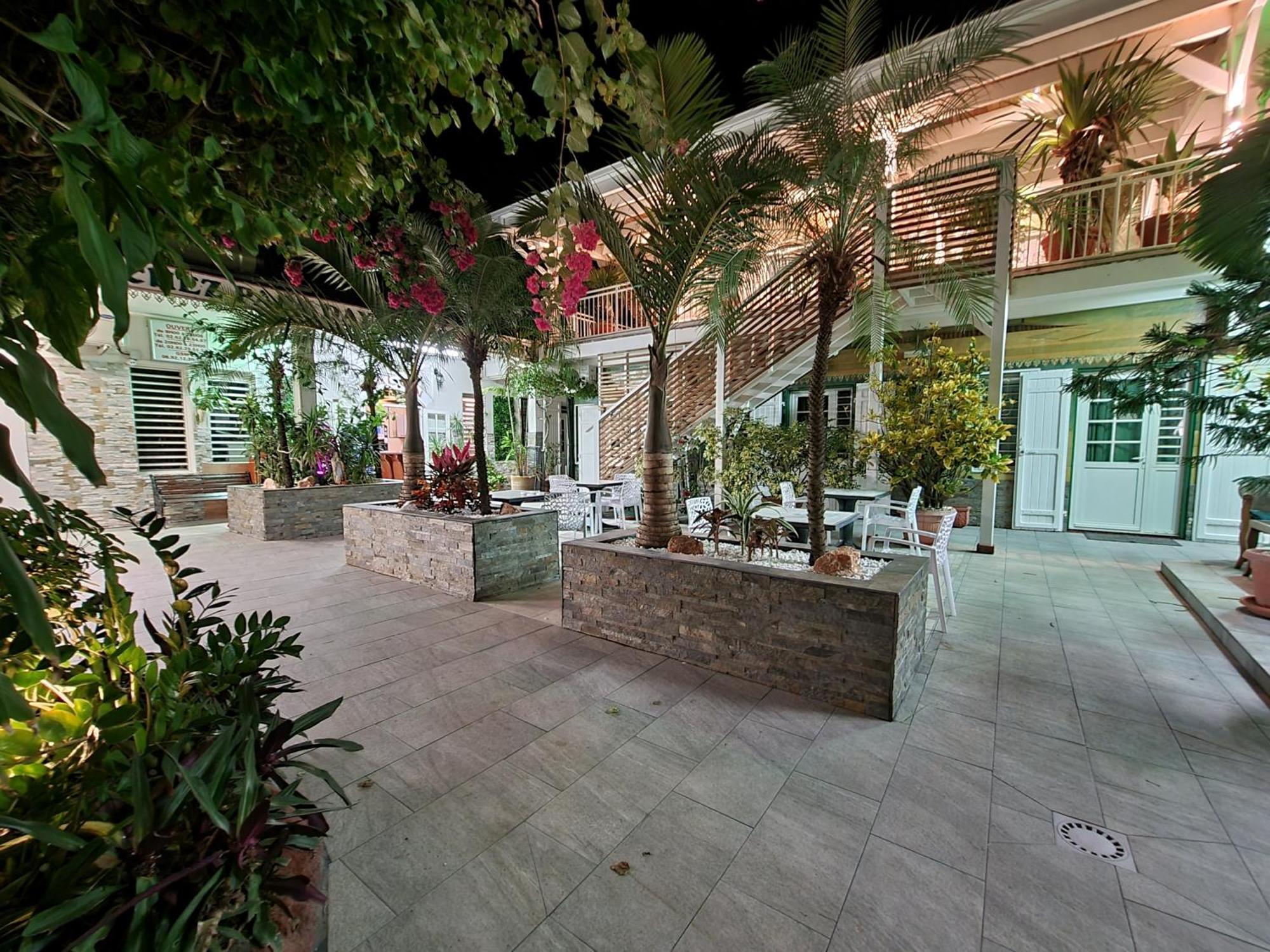 Hotel Chez Papa Daya 圣皮埃尔 外观 照片