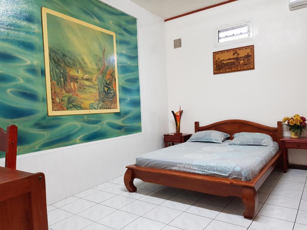 Hotel Chez Papa Daya 圣皮埃尔 外观 照片