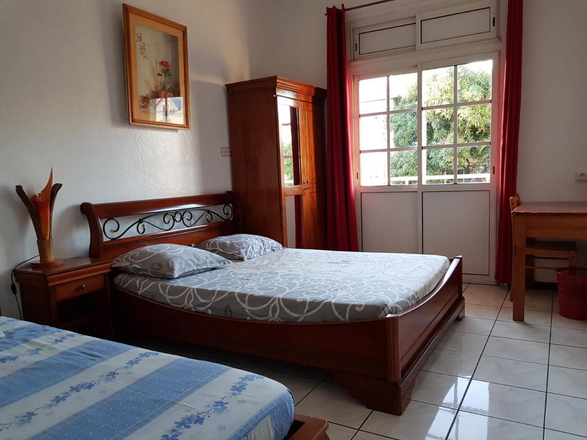 Hotel Chez Papa Daya 圣皮埃尔 外观 照片